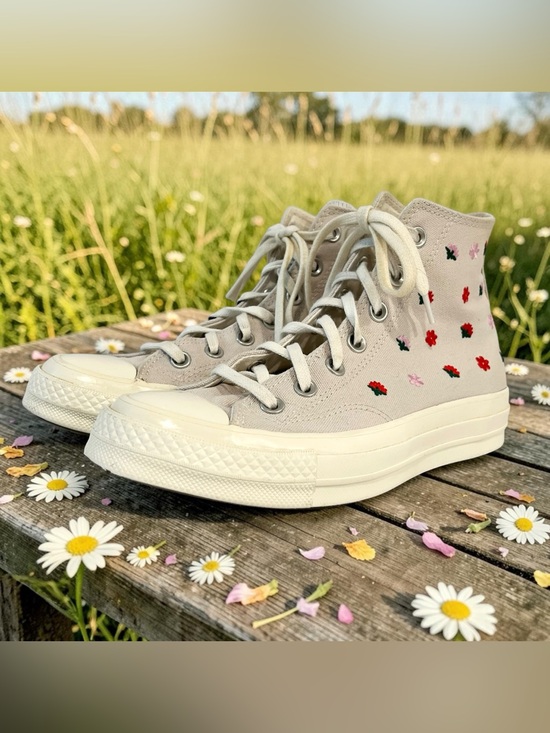 Converse All Stars Shoes - Converse Chuck 70 High Floral Embroidery Desert Sand Egret Womens 8 Sneakers